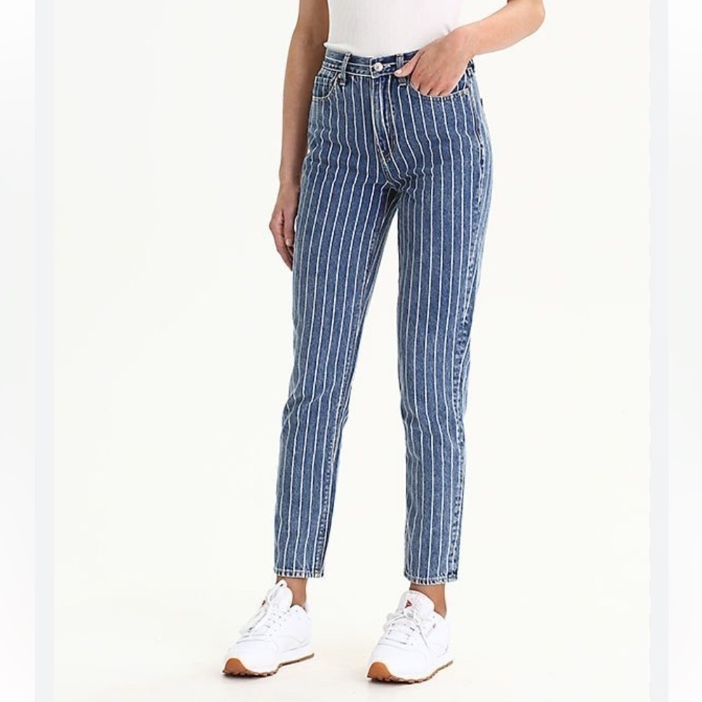 American eagle pinstripe high waisted  mom jeans size 2